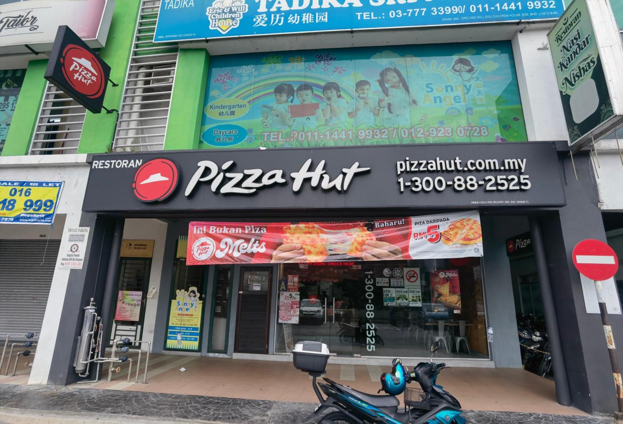 Puchong, Old Klang Road,8pax, Midvalley Pavilion 2 Pangsapuri Kuala Lumpur
